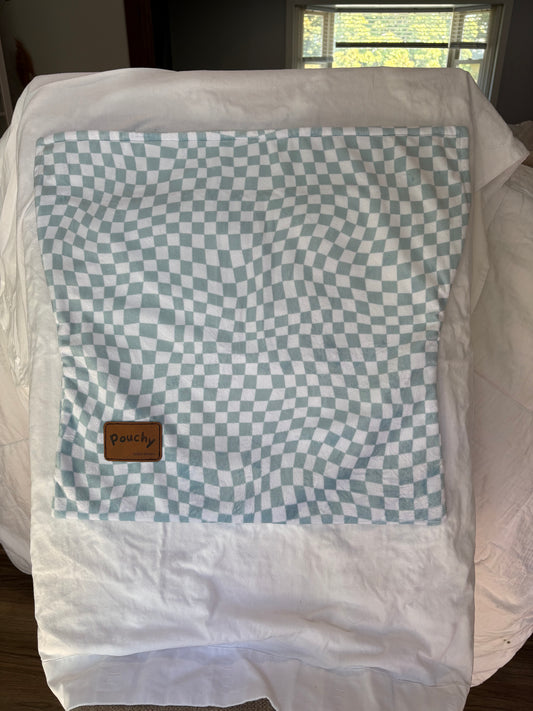 Blue checkered Cozy