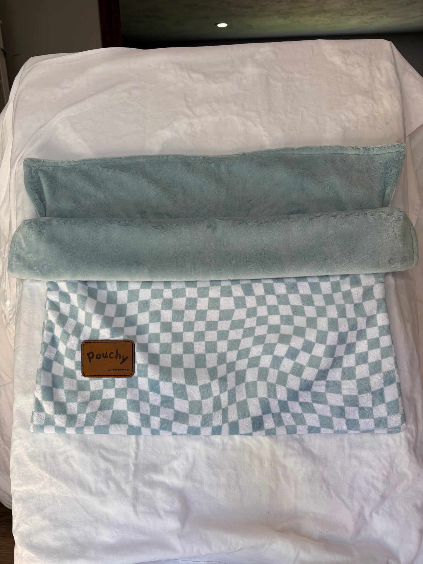 Blue checkered Cozy