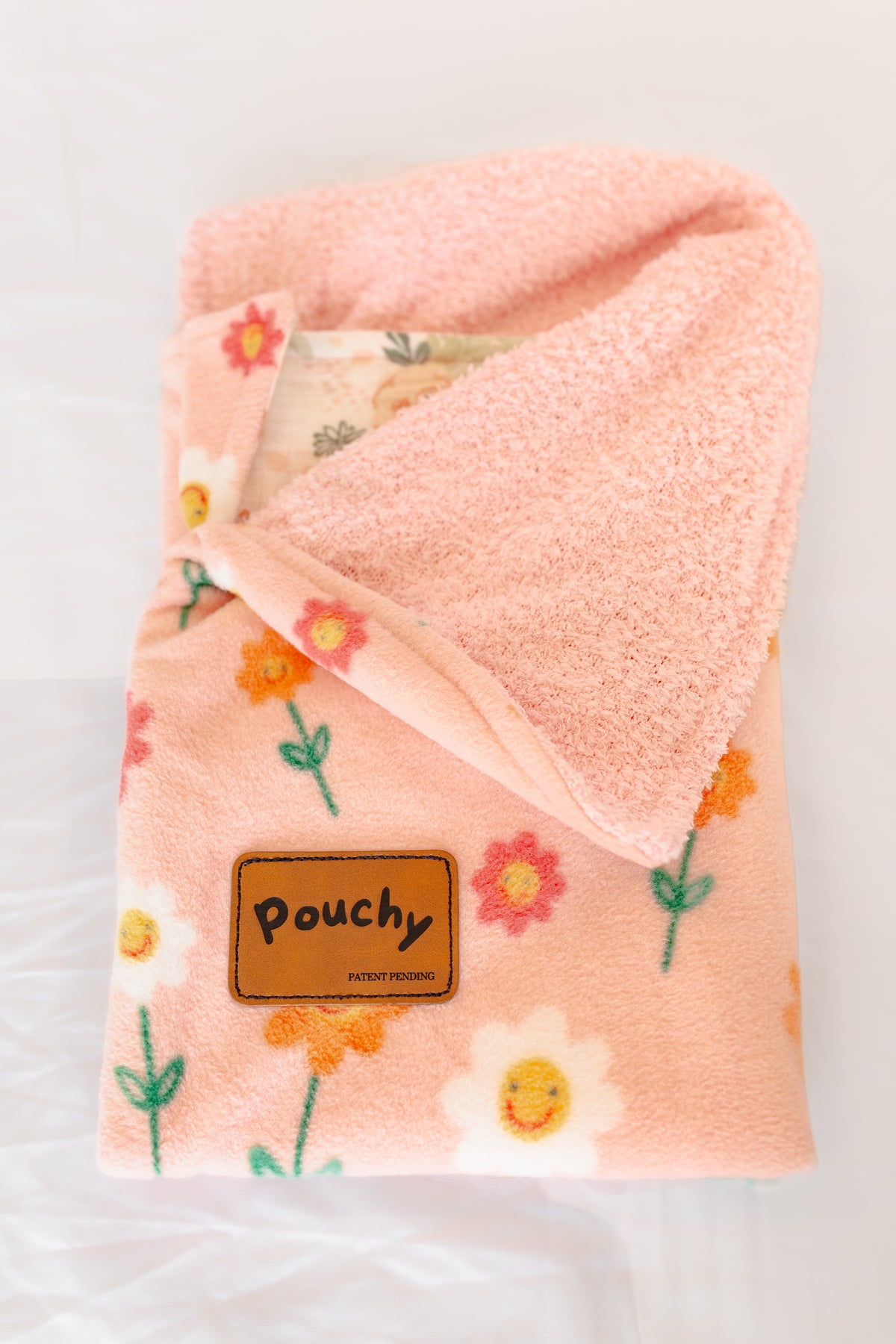 Imperfect Pink Daisies Cozy