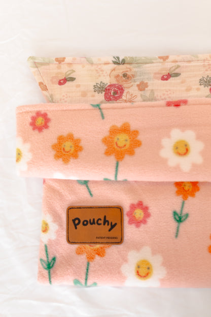 Imperfect Pink Daisies Cozy