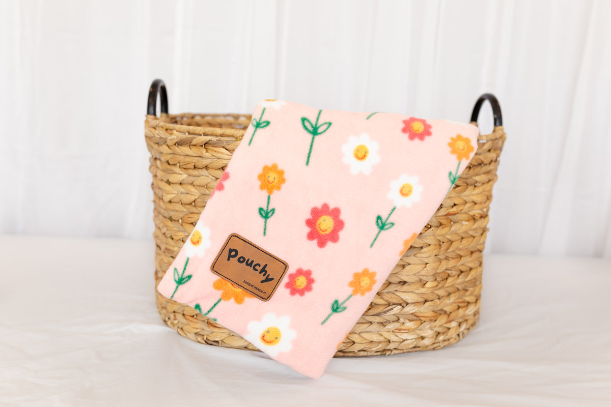 Imperfect Pink Daisies Cozy