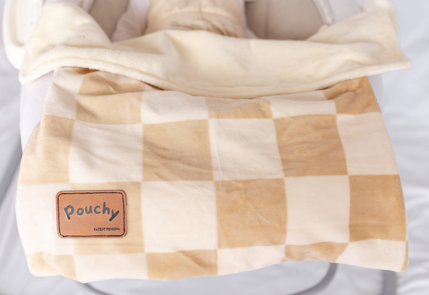 Checkered cozy Pouchy