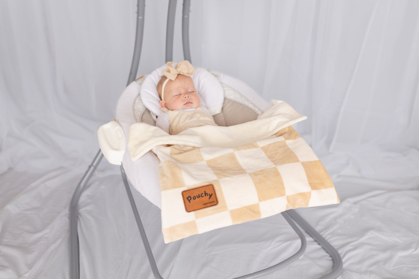 Checkered cozy Pouchy