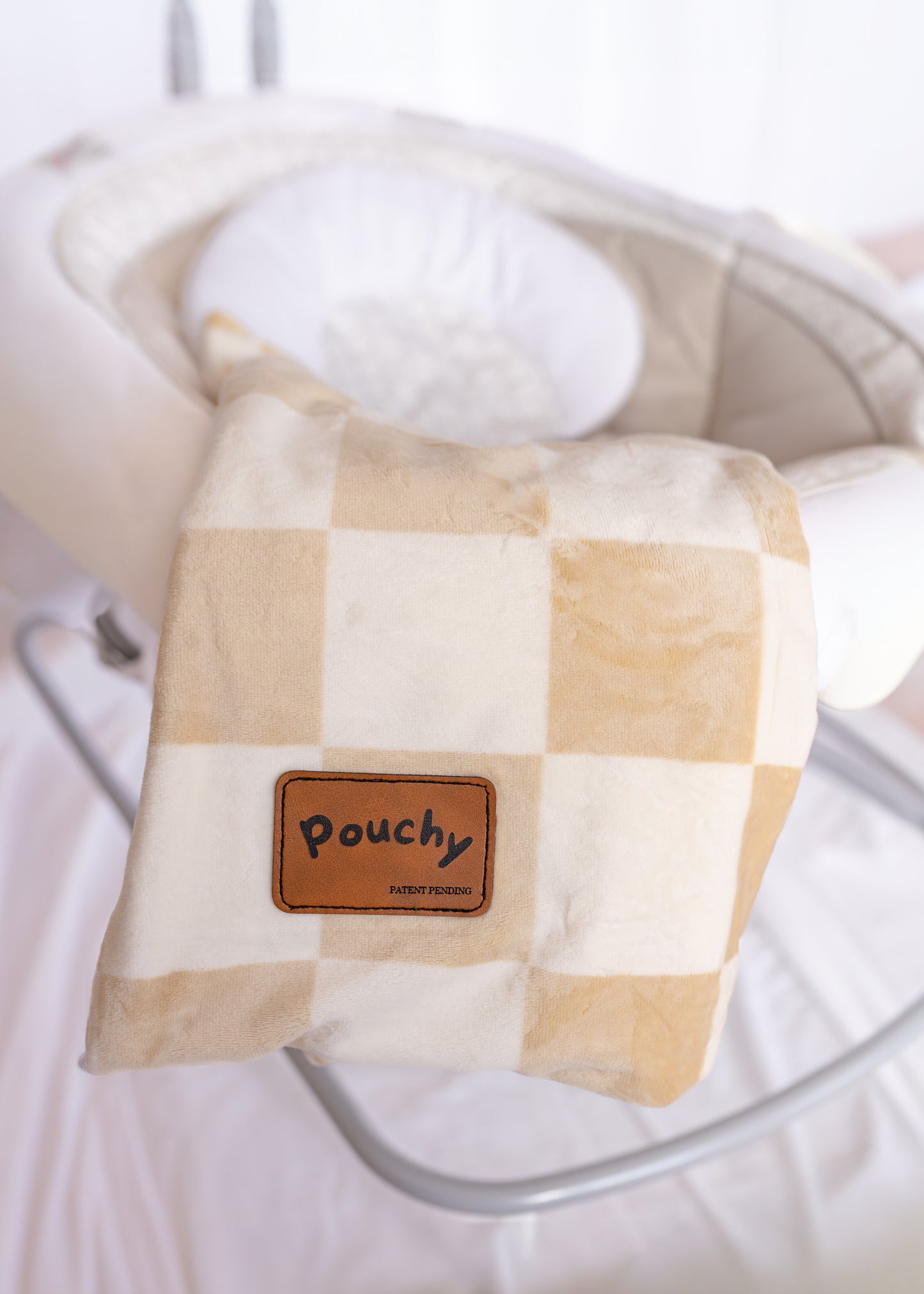 Checkered cozy Pouchy