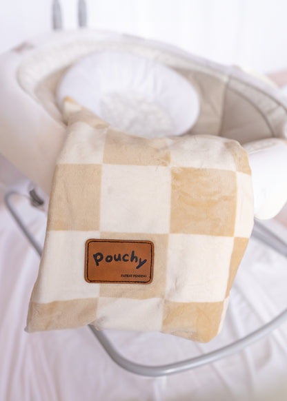 Checkered cozy Pouchy